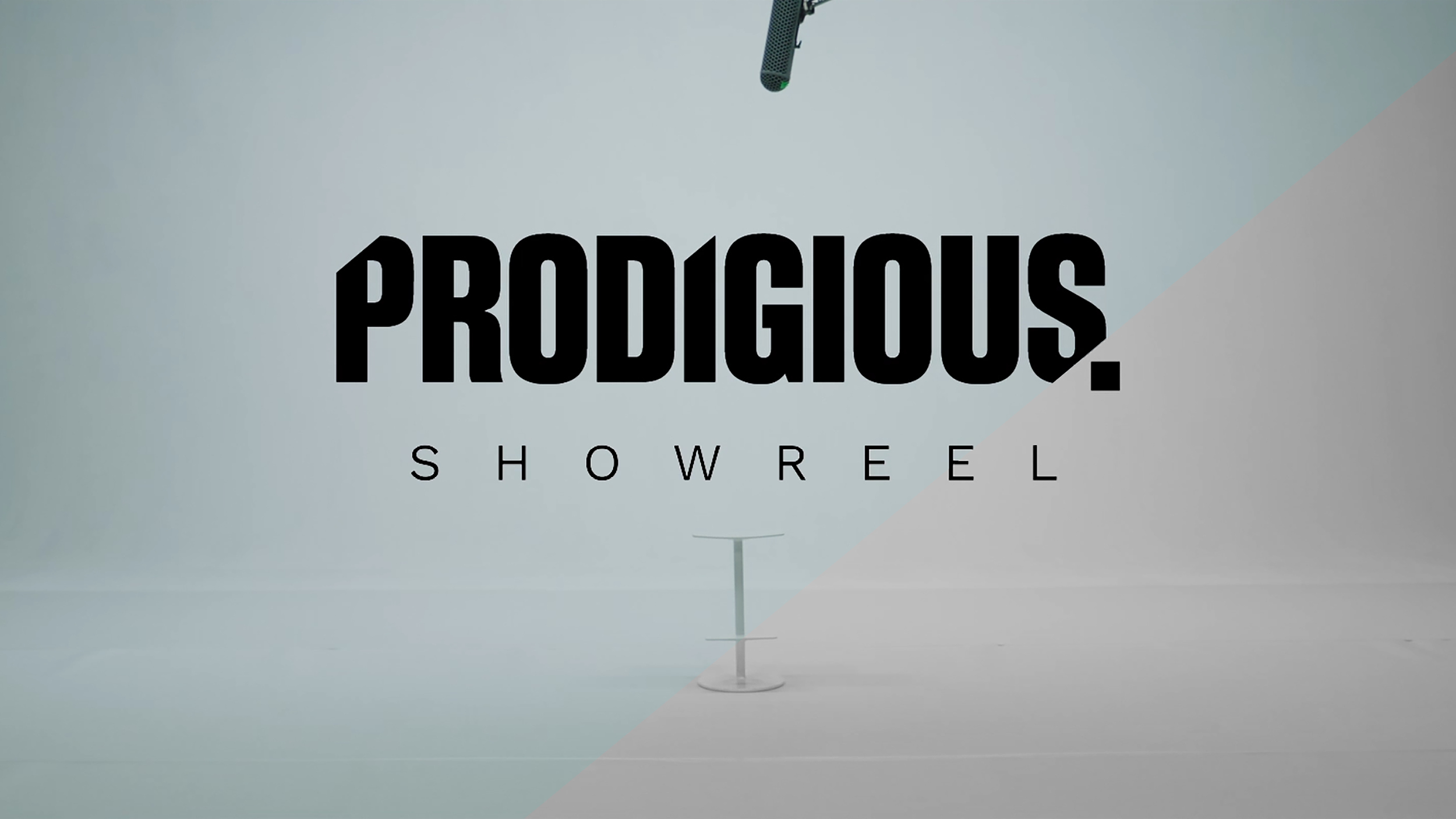 Header Visual Case PDG Showreel